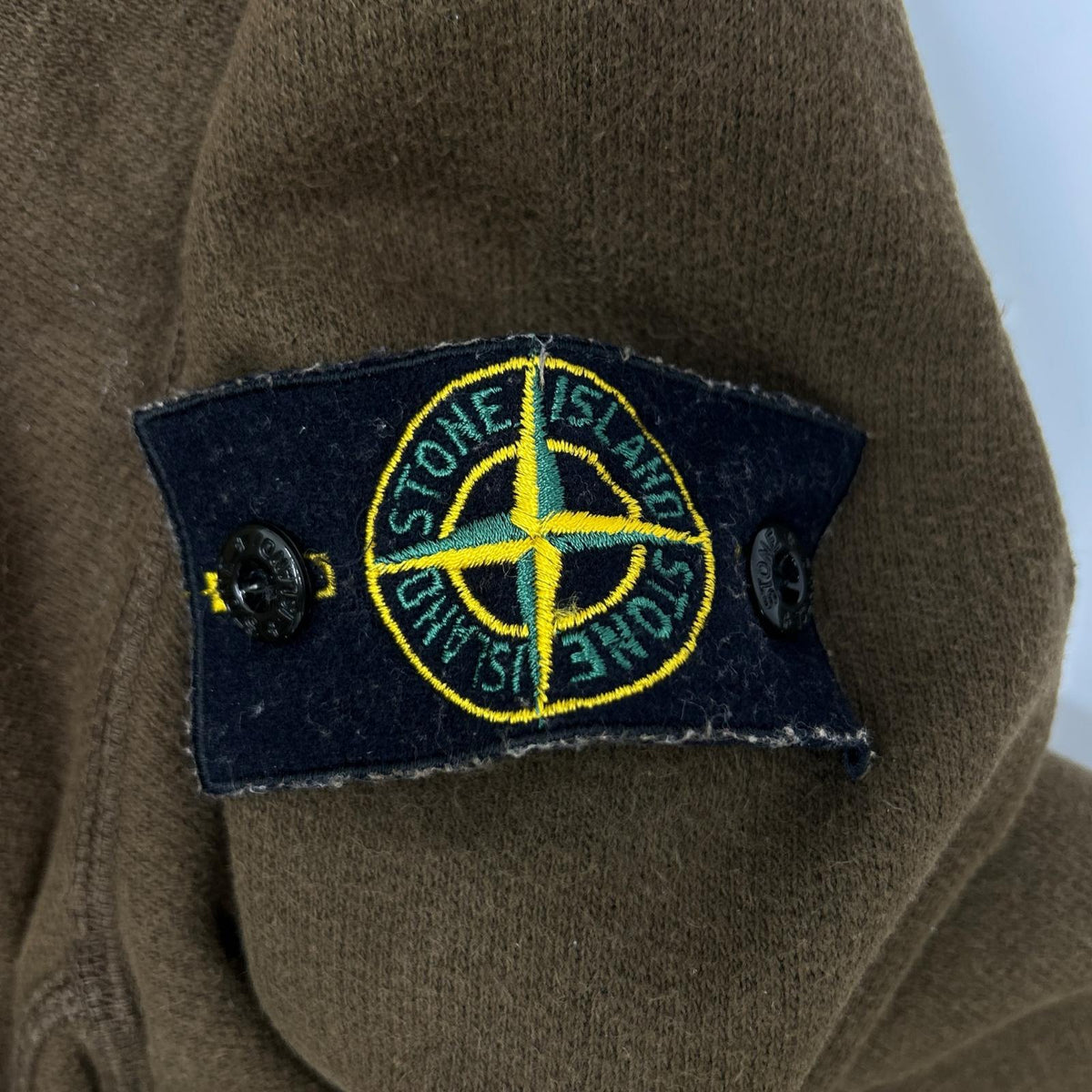 STONE ISLAND ストーンアイランド カーキ L/Sカットソー　モックネック トップス