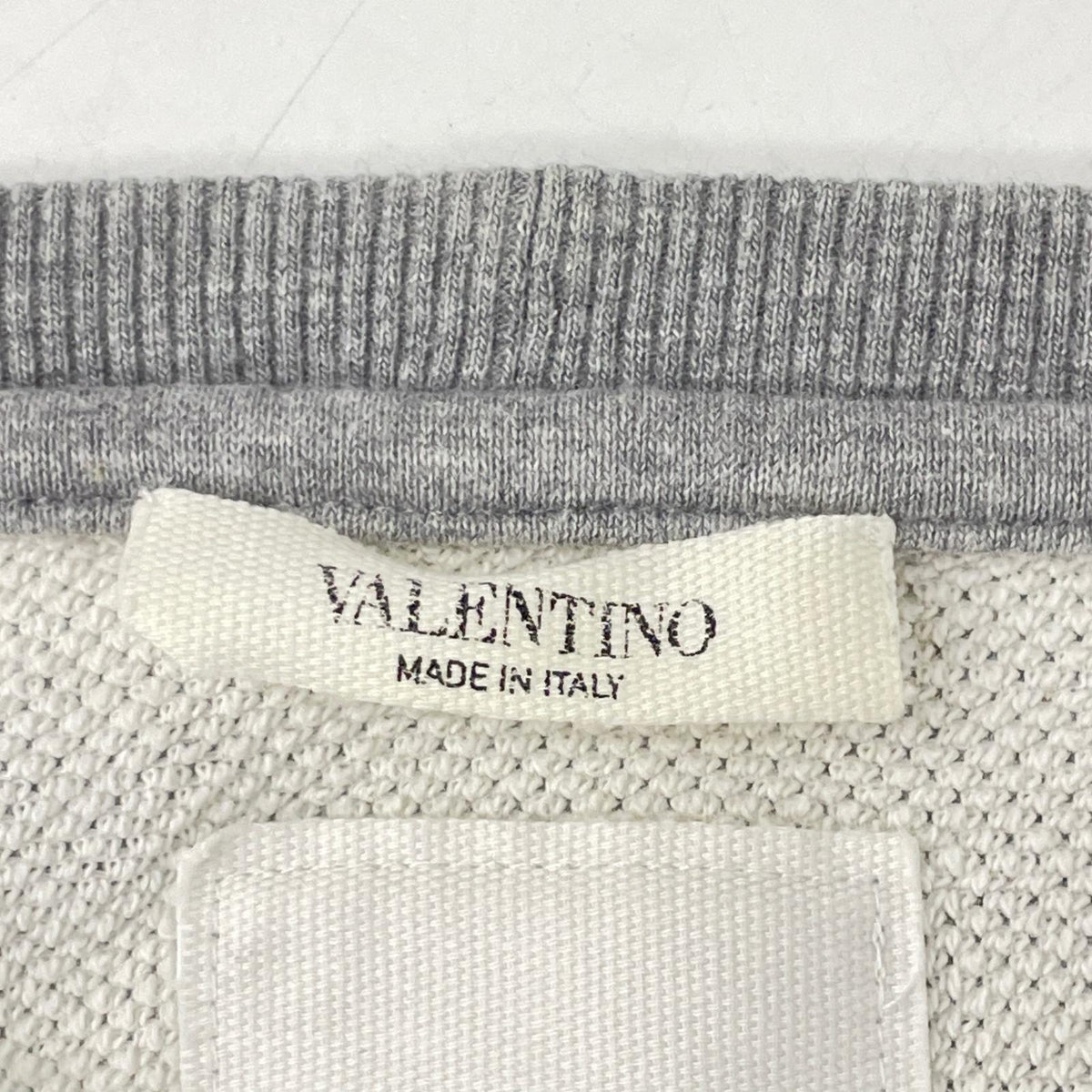 VALENTINO ヴァレンティノ Gray Rockstud Sweatshirt Top