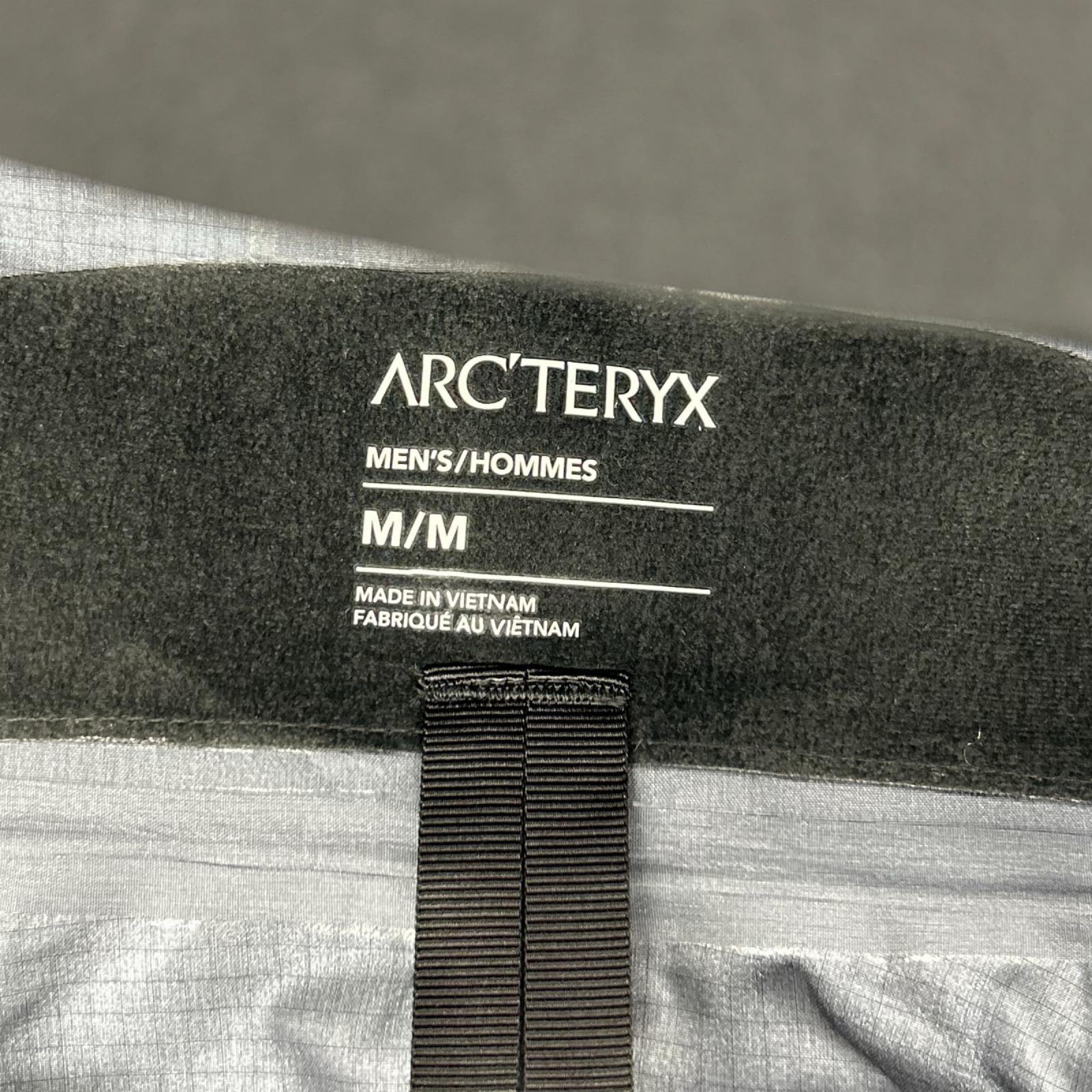 ARC'TERYX アークテリクス 26SS X00001028301 ブラック Beta SV Jacket ジャケット