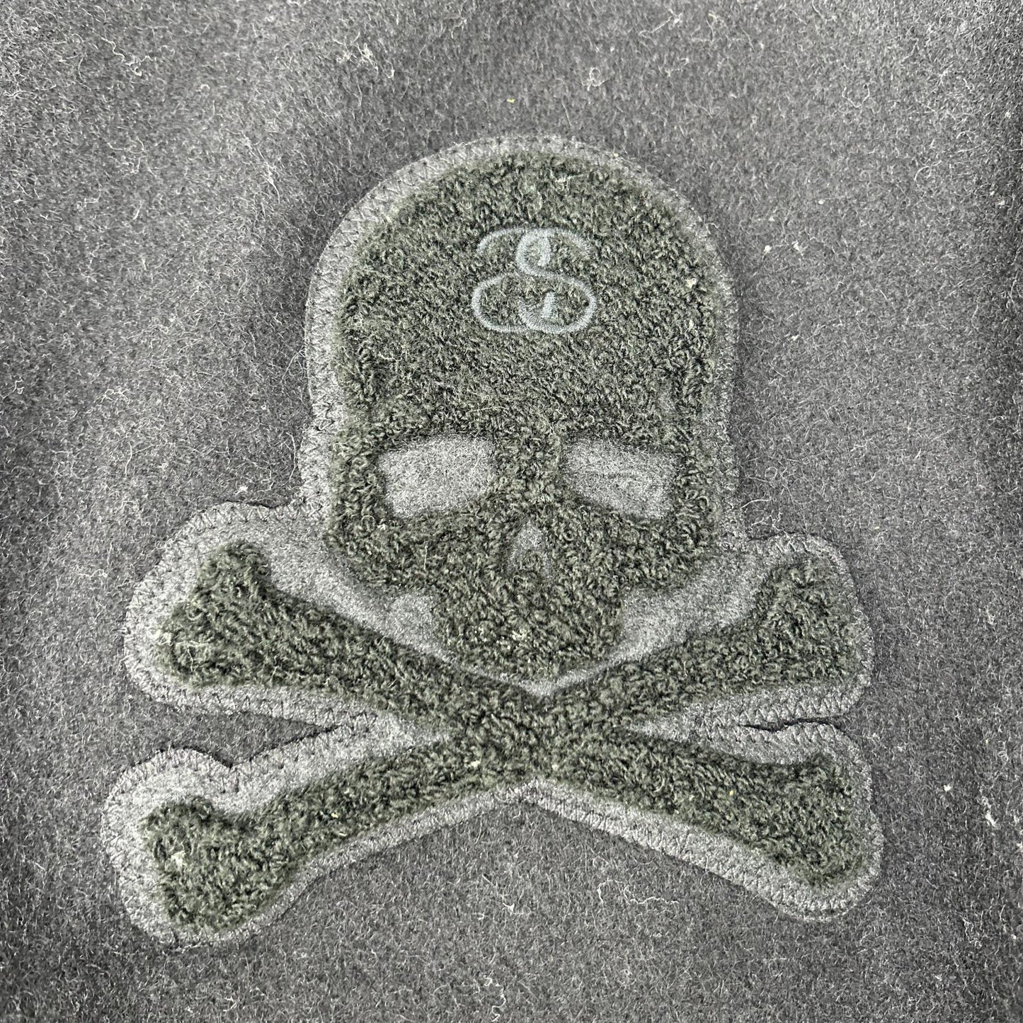 mastermind マスターマインド ×ステューシー 7750 スカル刺繍 袖レザースタジャン ジャケット