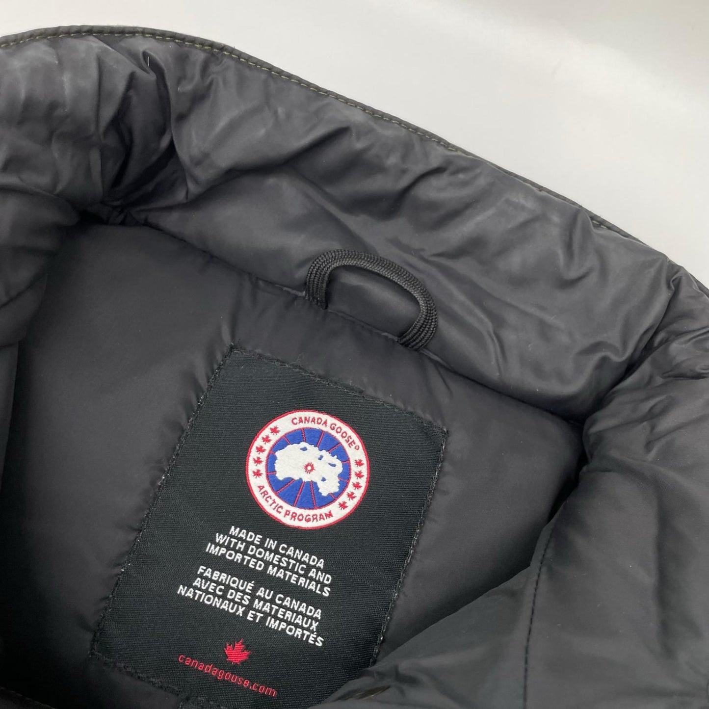 CANADA GOOSE カナダグース 2832L カーキ FREESTYLE VEST ダウンベスト ベスト