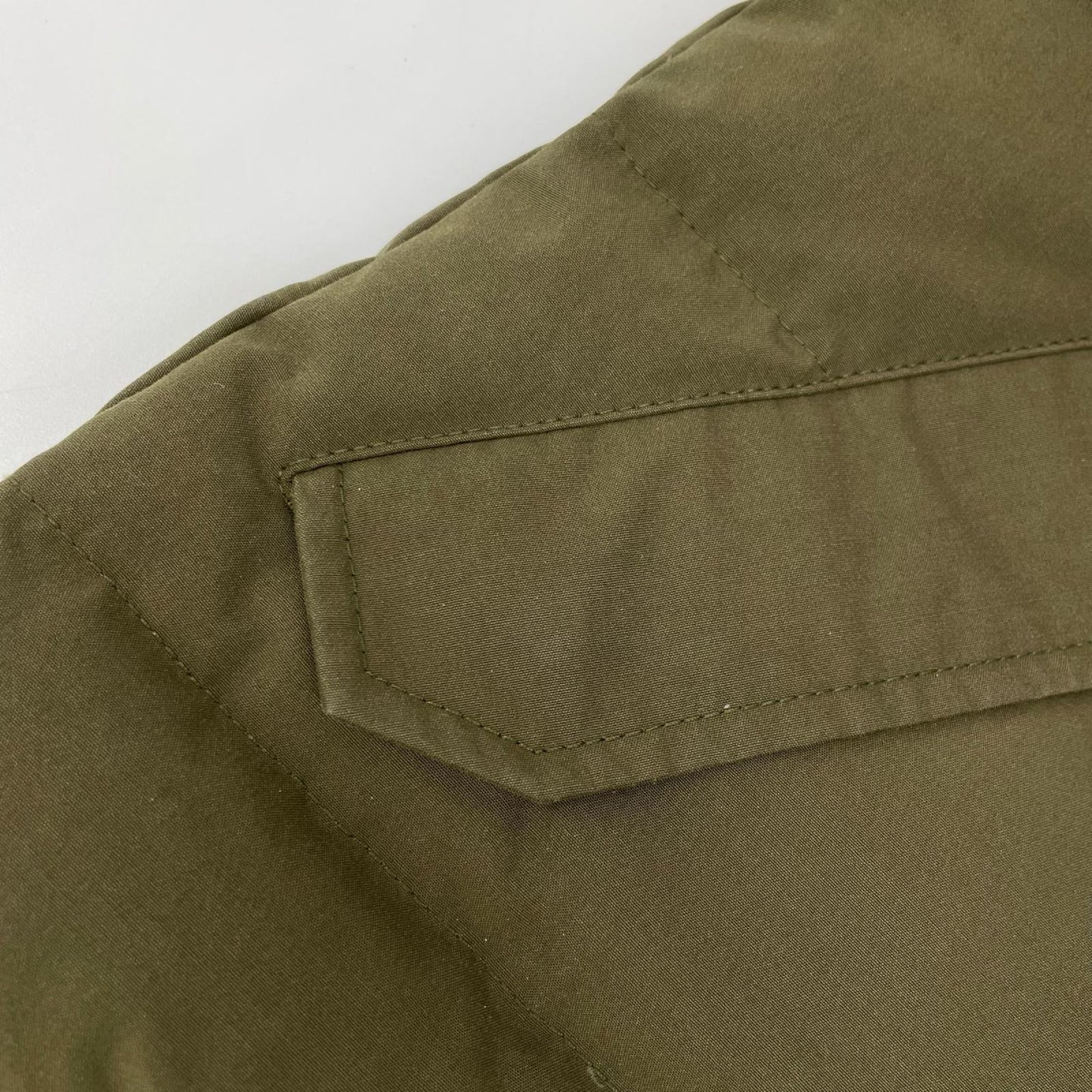 CANADA GOOSE カナダグース 2832L カーキ FREESTYLE VEST ダウンベスト ベスト