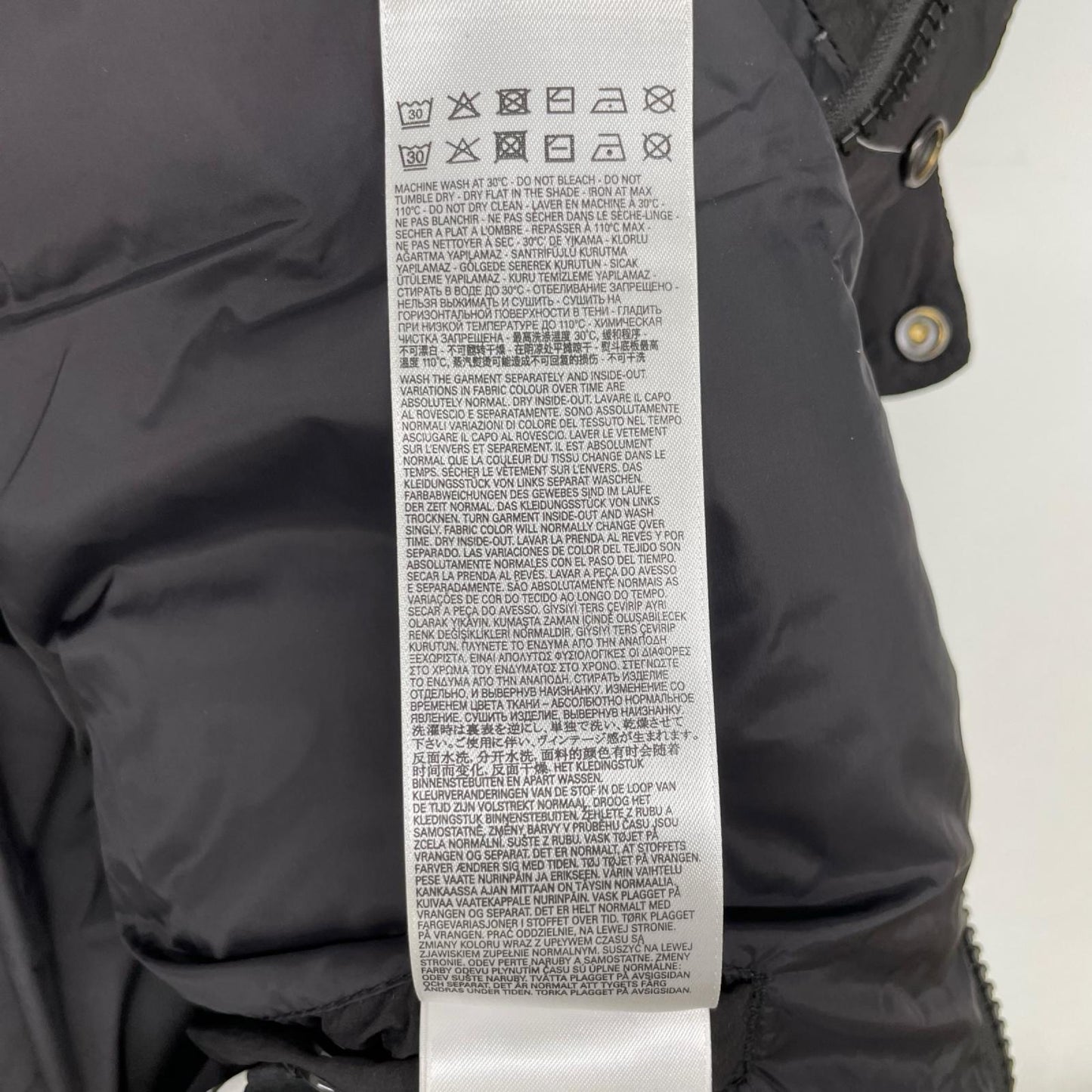 DIESEL ディーゼル A03739 ブラック ナイロン ダウンベスト ジャケット