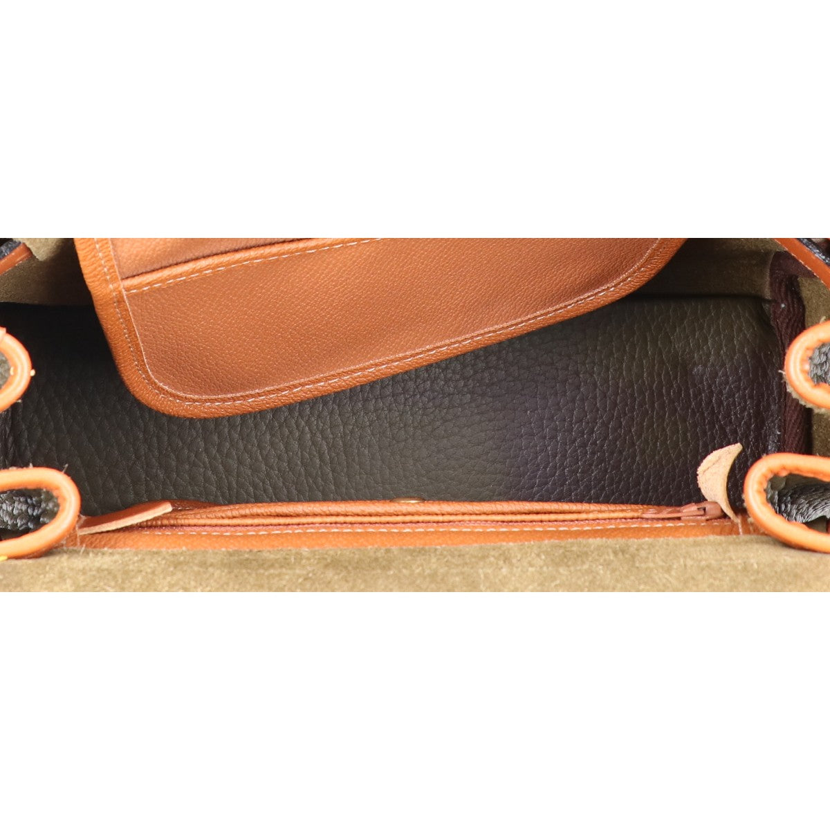 dooney&bourke ドゥニー&バーク ダックロゴ レザーフラップ ハンドバッグ