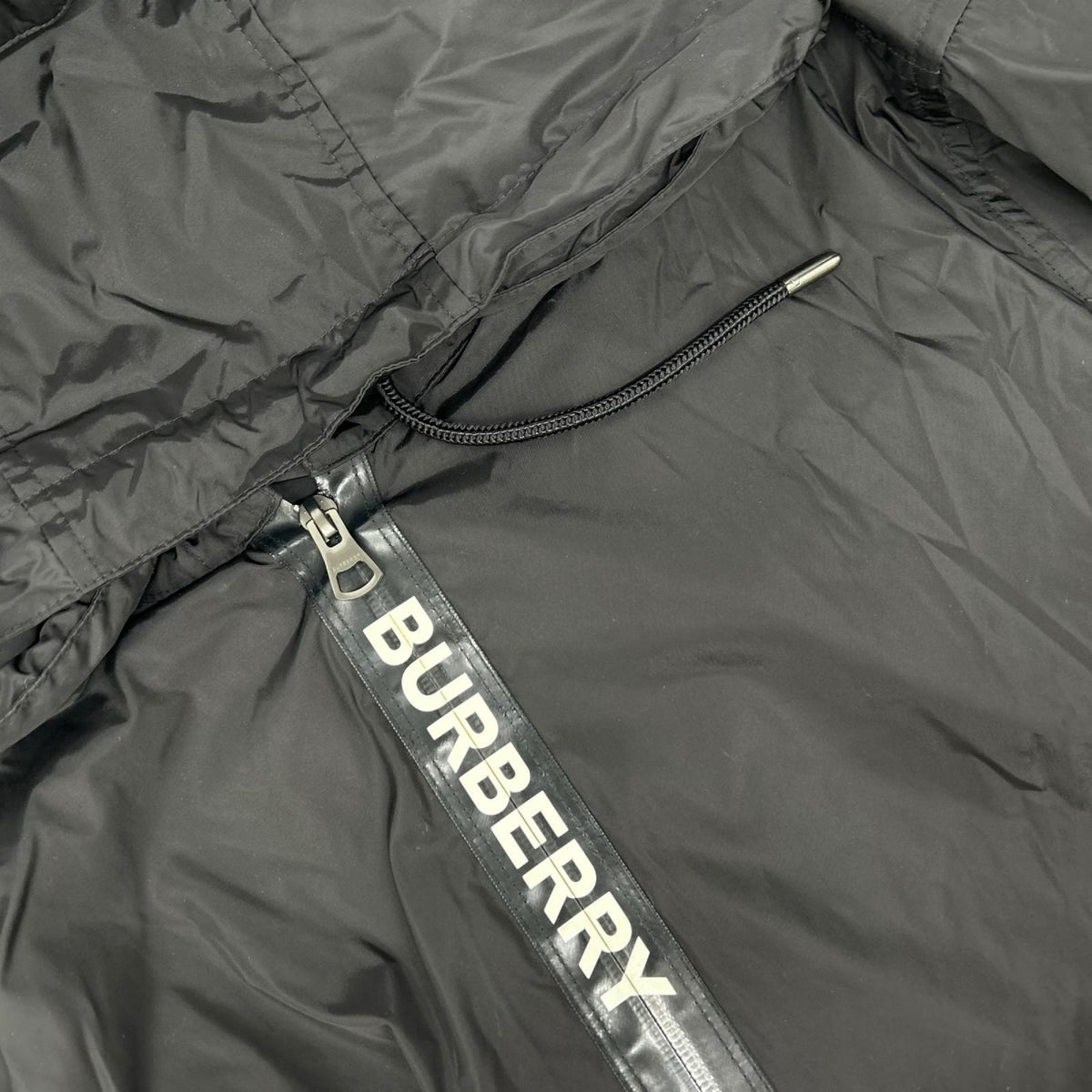 BURBERRY バーバリー 8027690 ブラック ナイロンジャケット ジャケット