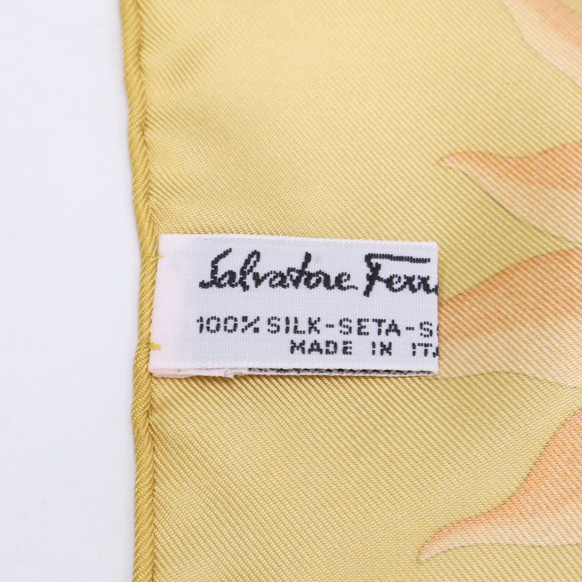 SalvatoreFerragamo サルバトーレフェラガモ 【新品未使用】デイ & ナイト パンサー シルク スカーフ