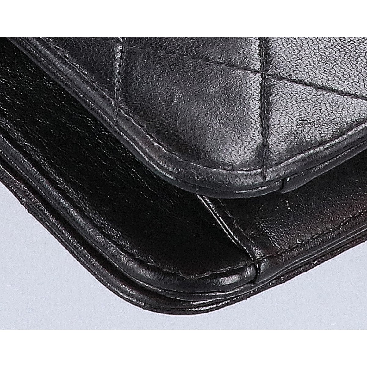 CHANEL シャネル 4番台 プッシュロック ミニマトラッセ チェーン ショルダーバッグ