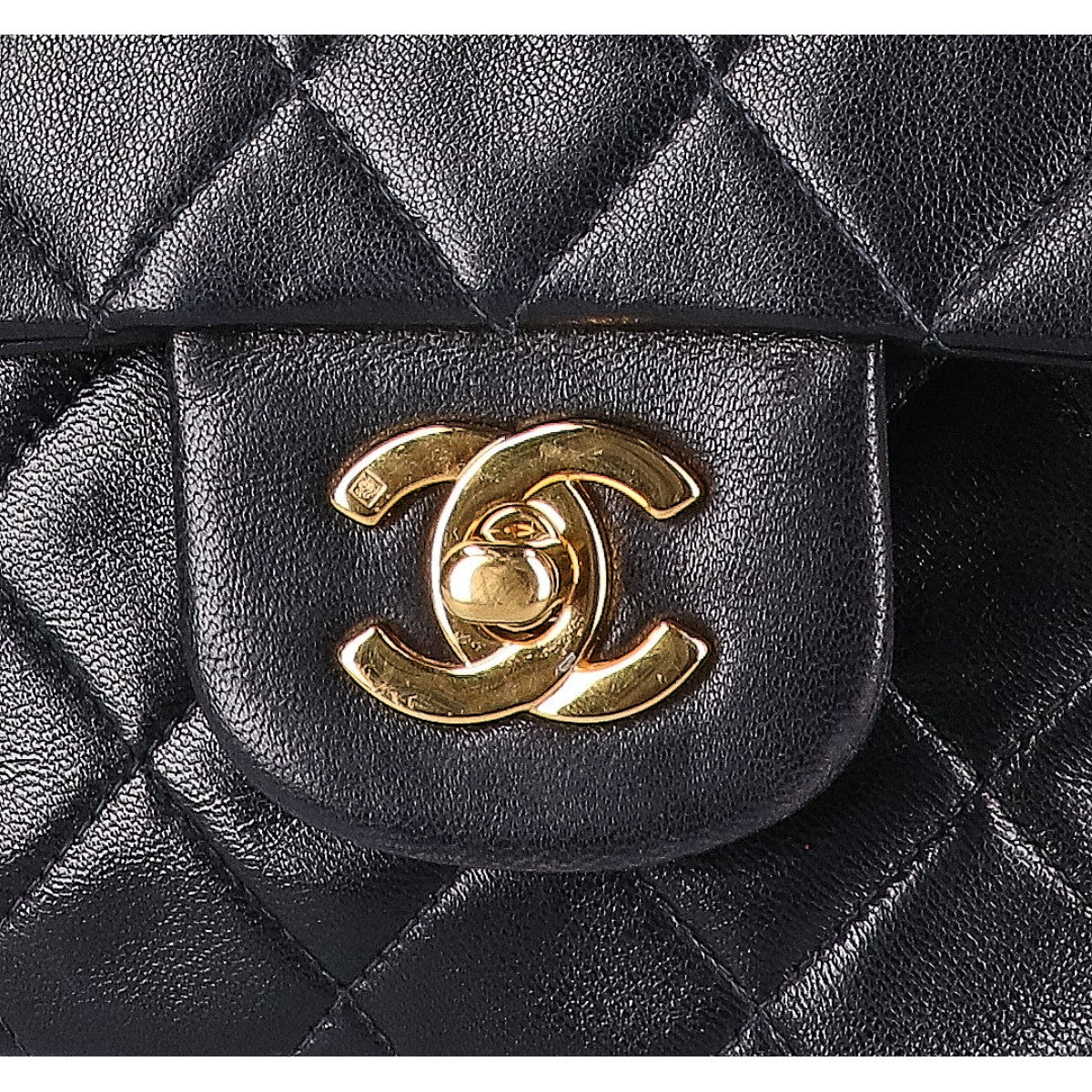 CHANEL シャネル A01112 5番台 ラムスキン ダブルフラップ マトラッセ25 チェーン ショルダーバッグ