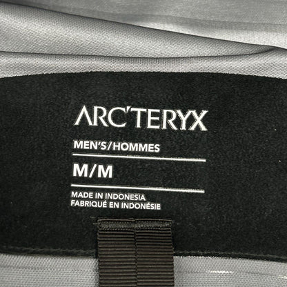 ARC'TERYX アークテリクス 新品未使用品 26年製 X00001087802 Beta Jacket M ジャケット