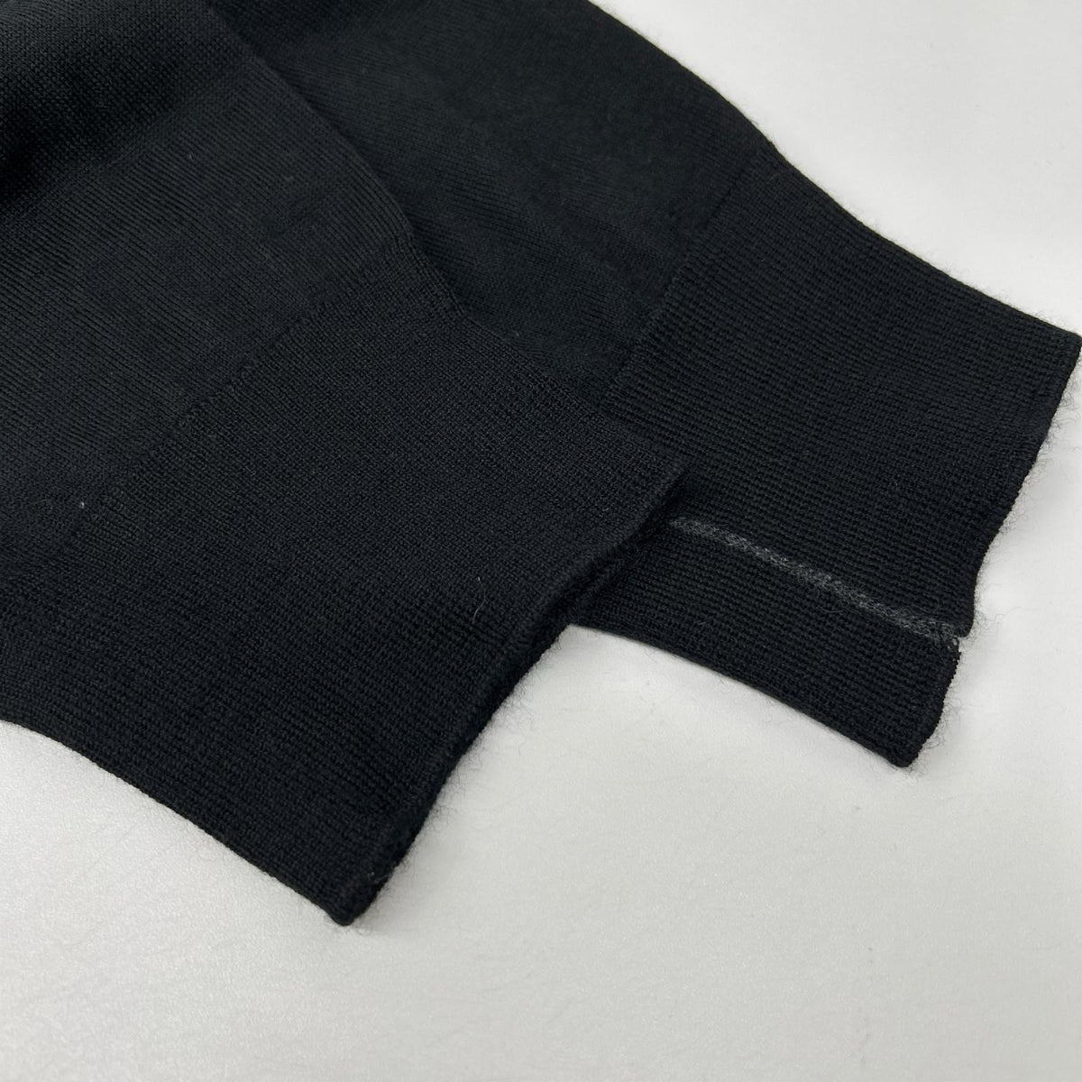 HERMES エルメス ブラック カシミヤシルクニット トップス