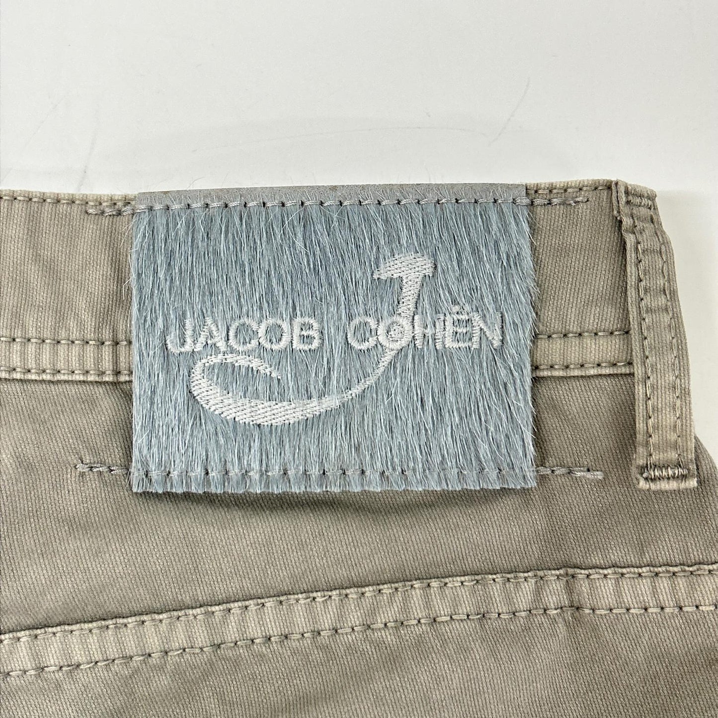 JACOB COHEN ヤコブコーエン J6613 COMF グレー ボタンフライ ハーフパンツ ボトムス