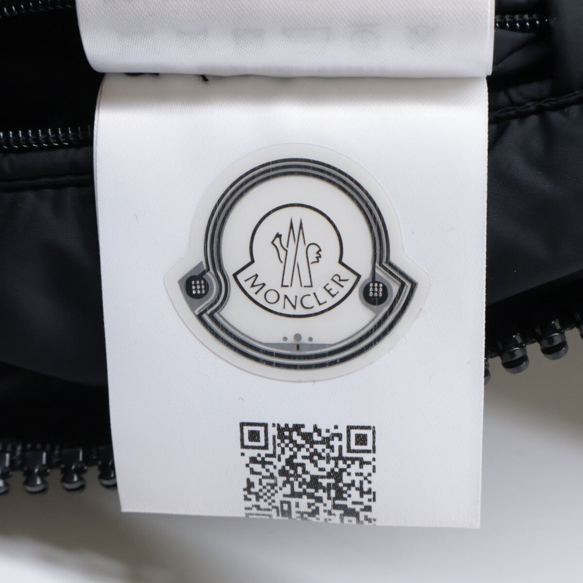 MONCLER E20914033805 Montgenevre Down Jacket Jacket