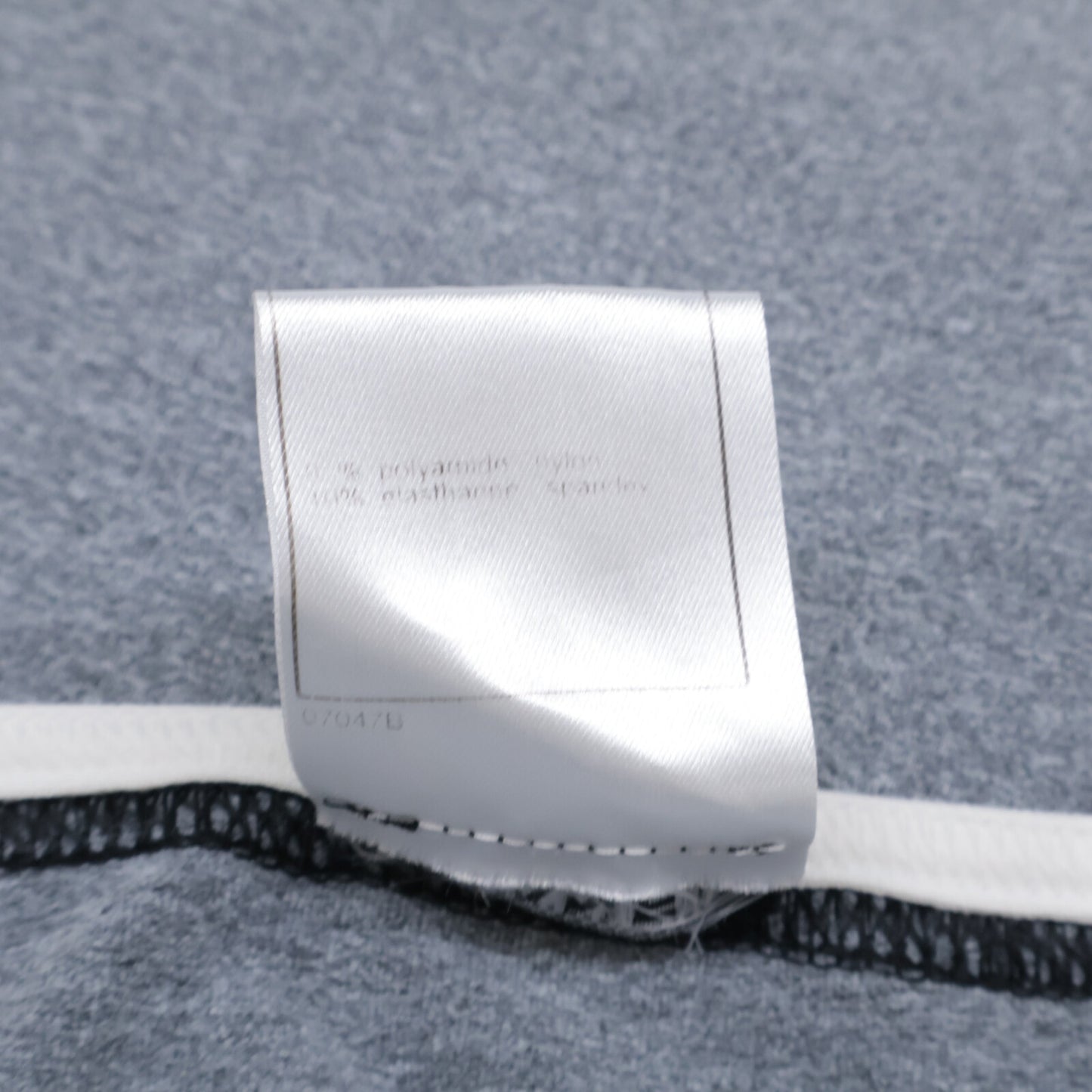 CHANEL シャネル 美品 P10762V06479 98年製 ココマーク キャミソール トップス