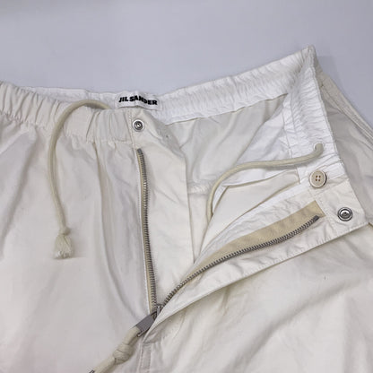 JILSANDER ジルサンダー J21KA0147 24SS ホワイト コットン ニーレングスプリーツ パンツ ボトムス