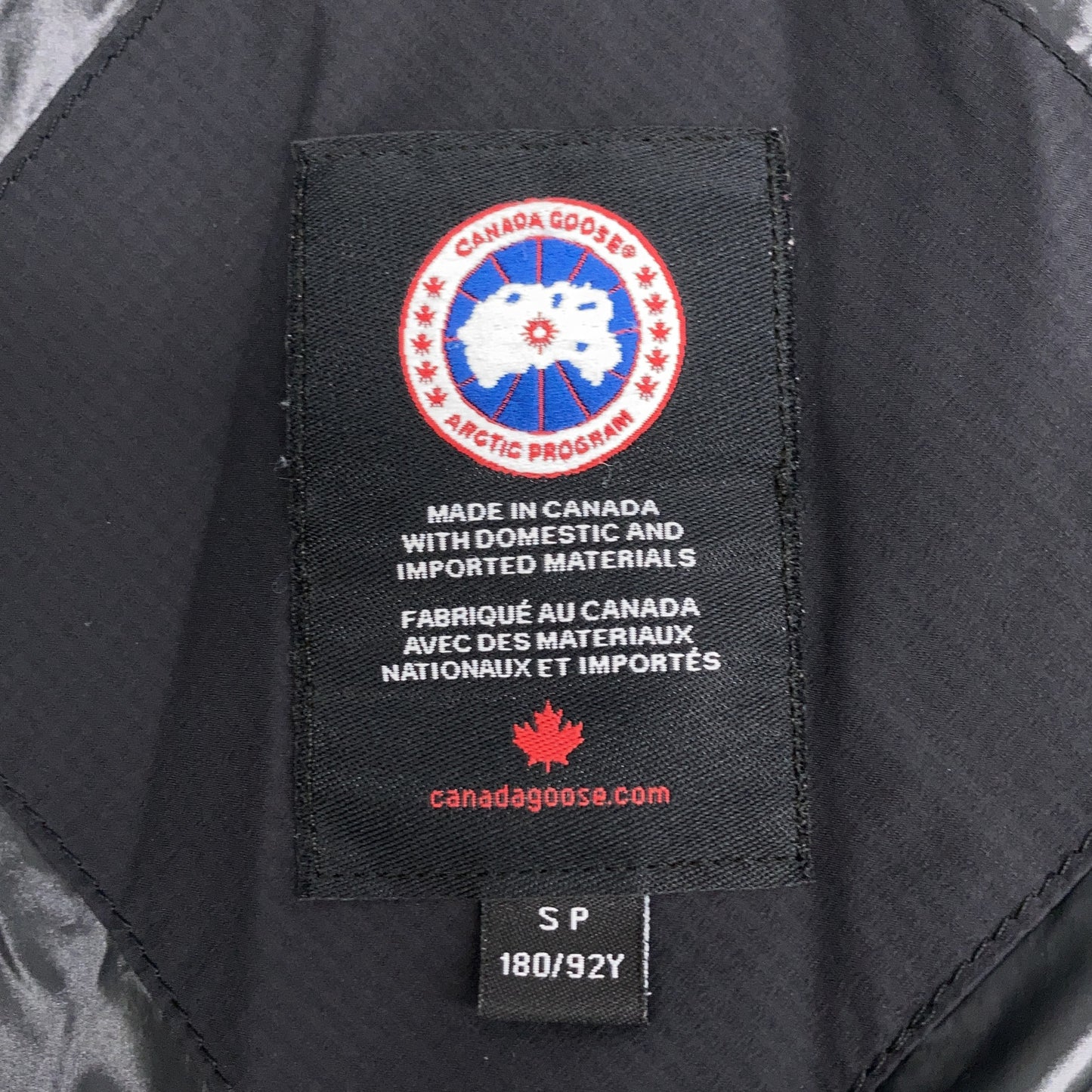 CANADA GOOSE カナダグース 国内正規 5076M ARMSTORNG HOODY アームストロングフーディ ダウンジャケット ジャケット