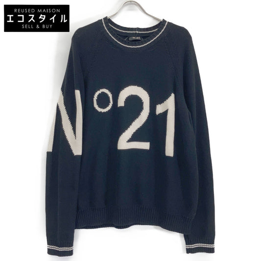 N゜21 ヌメロ ヴェントゥーノ 24年 ブラック ビッグロゴクルーネックニット 24SU-A015-7523-3496 トップス