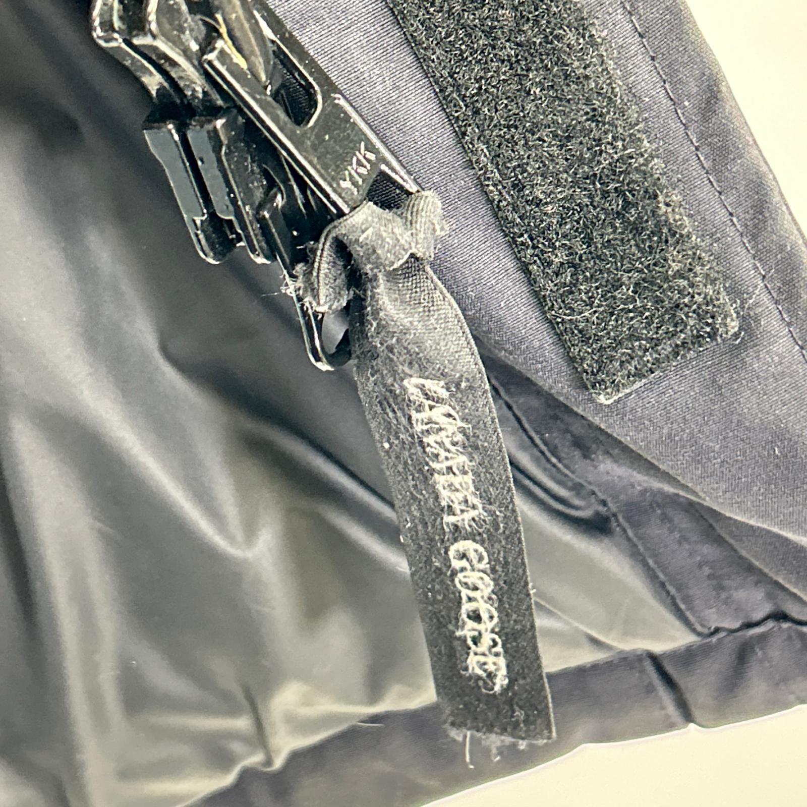 CANADA GOOSE カナダグース 4078JM ネイビー カムループス ダウン