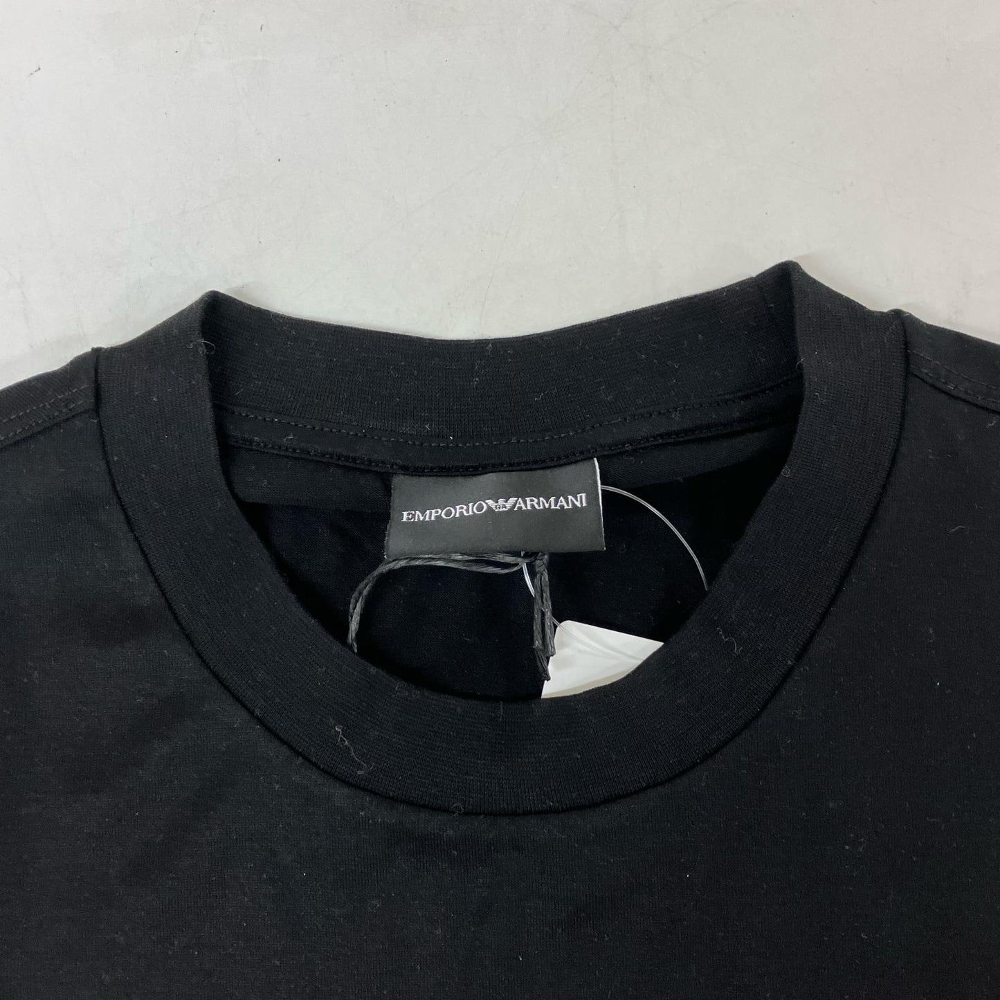 EMPORIOARMANI エンポリオアルマーニ EM002821 ブラック コットン混 Valentine's Day Tシャツ トップス
