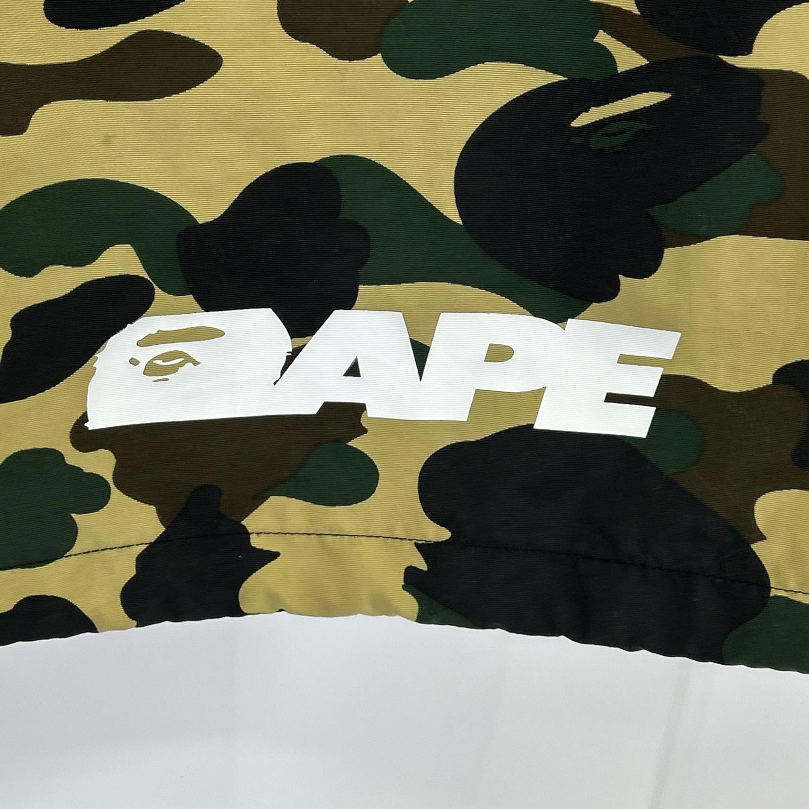 A BATHING APE アベイシングエイプ 迷彩 カモフラ柄 アノラックパーカー ジャケット
