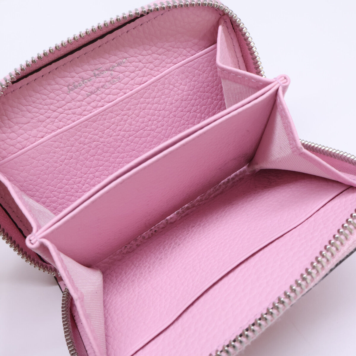 Salvatore Ferragamo サルヴァトーレフェラガモ 220406 0763013 ガンチーニ レザー コインケース