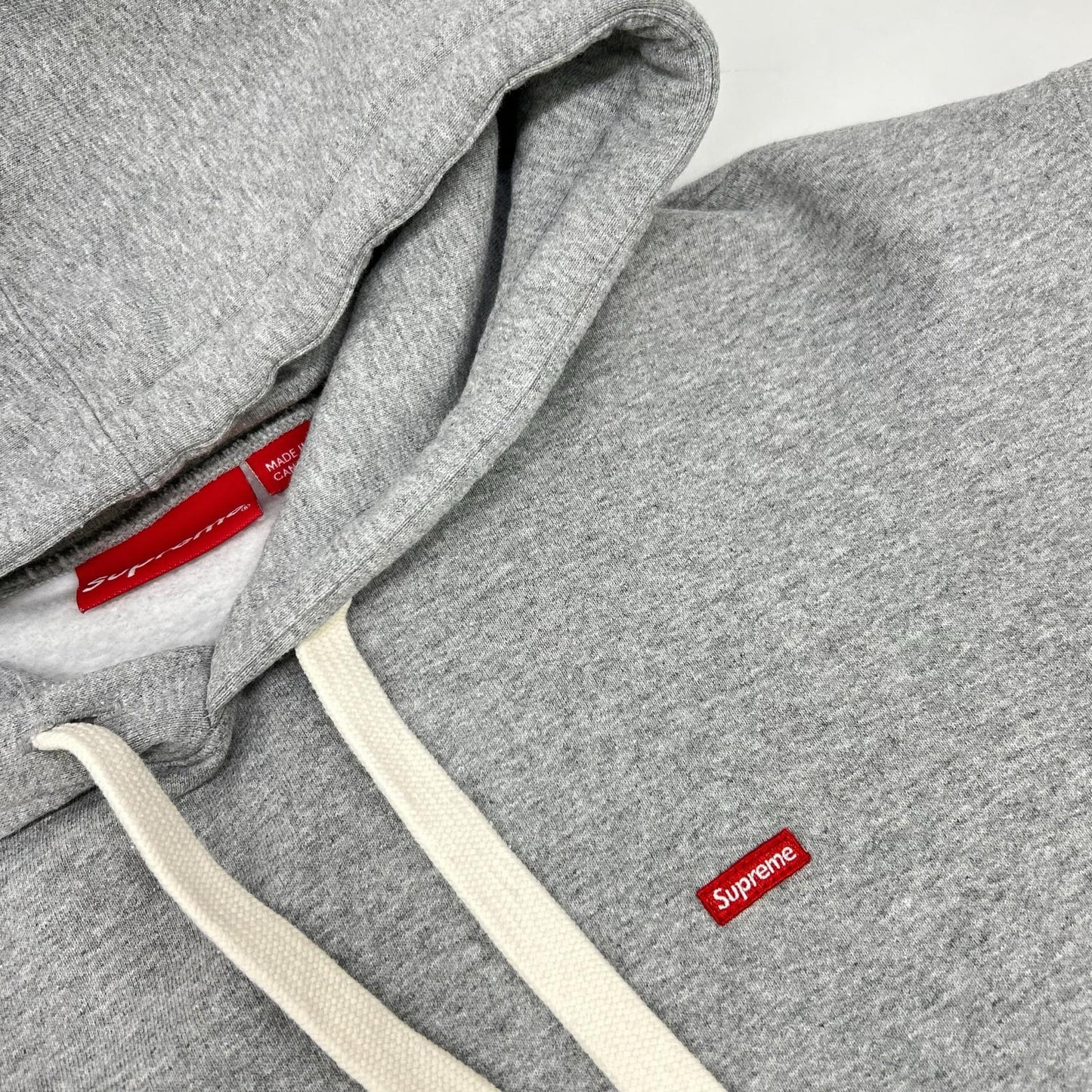 Supreme シュプリーム 23FW グレー Small Box Drawcord Hooded Sweatshirt トップス