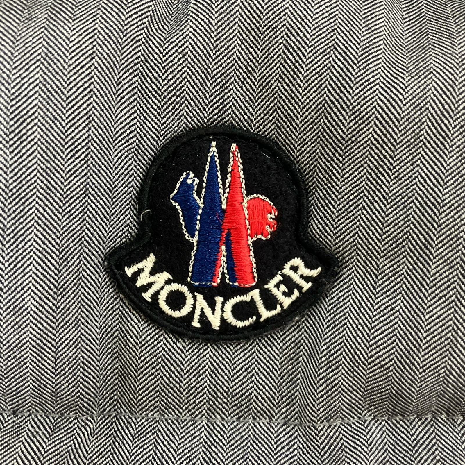 MONCLER Moncler Domestic Regular 43308 Gray Herringbone CHABRE Down Vest Vest