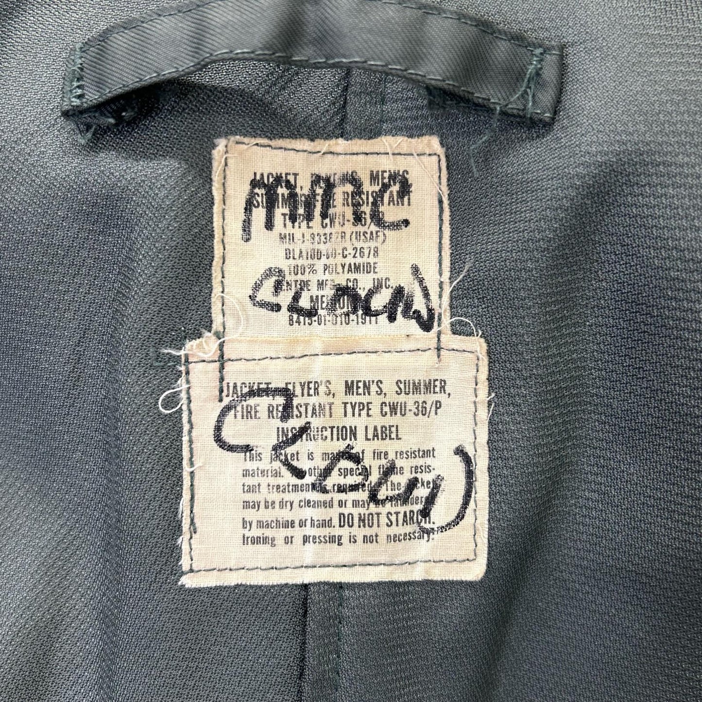 MILITARY 军事 卡其色 80年代早期款式 带补丁 CWU-36P飞行夹克 夹克