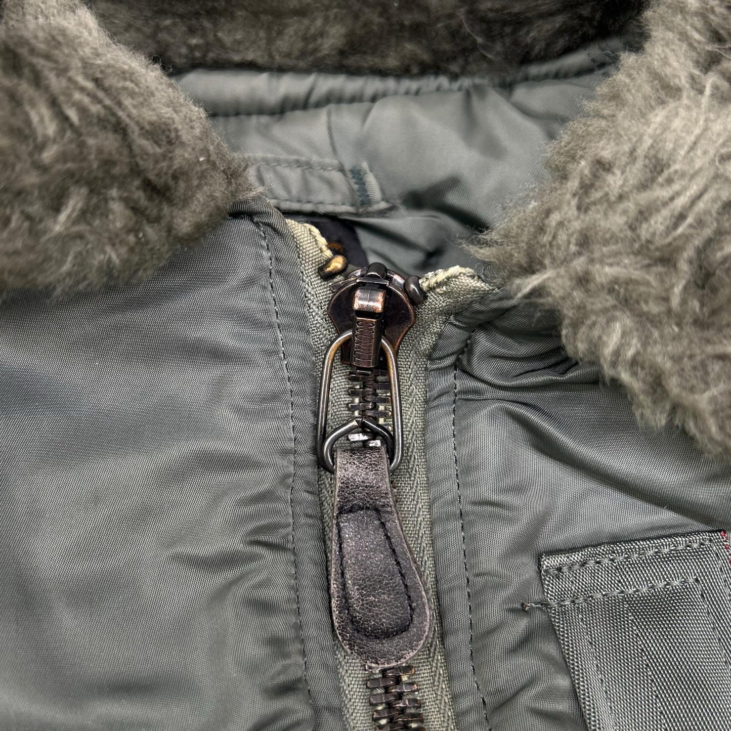 ALPHA INDUSTRIES 阿尔法工业 卡其色 B-15D 50年代复刻 飞行夹克 夹克