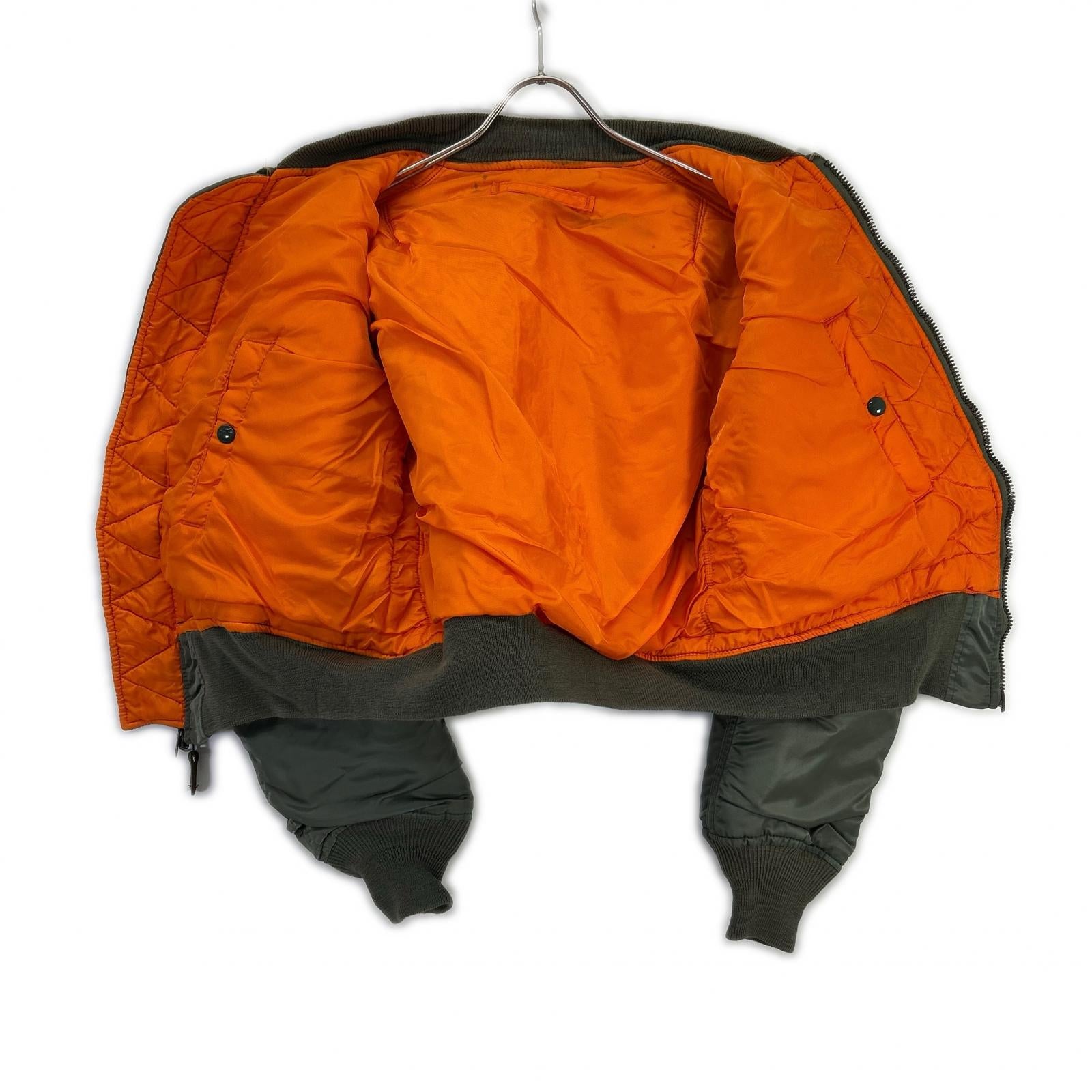 ALPHA INDUSTRIES アルファインダストリーズ カーキ MA-1 1968年復刻