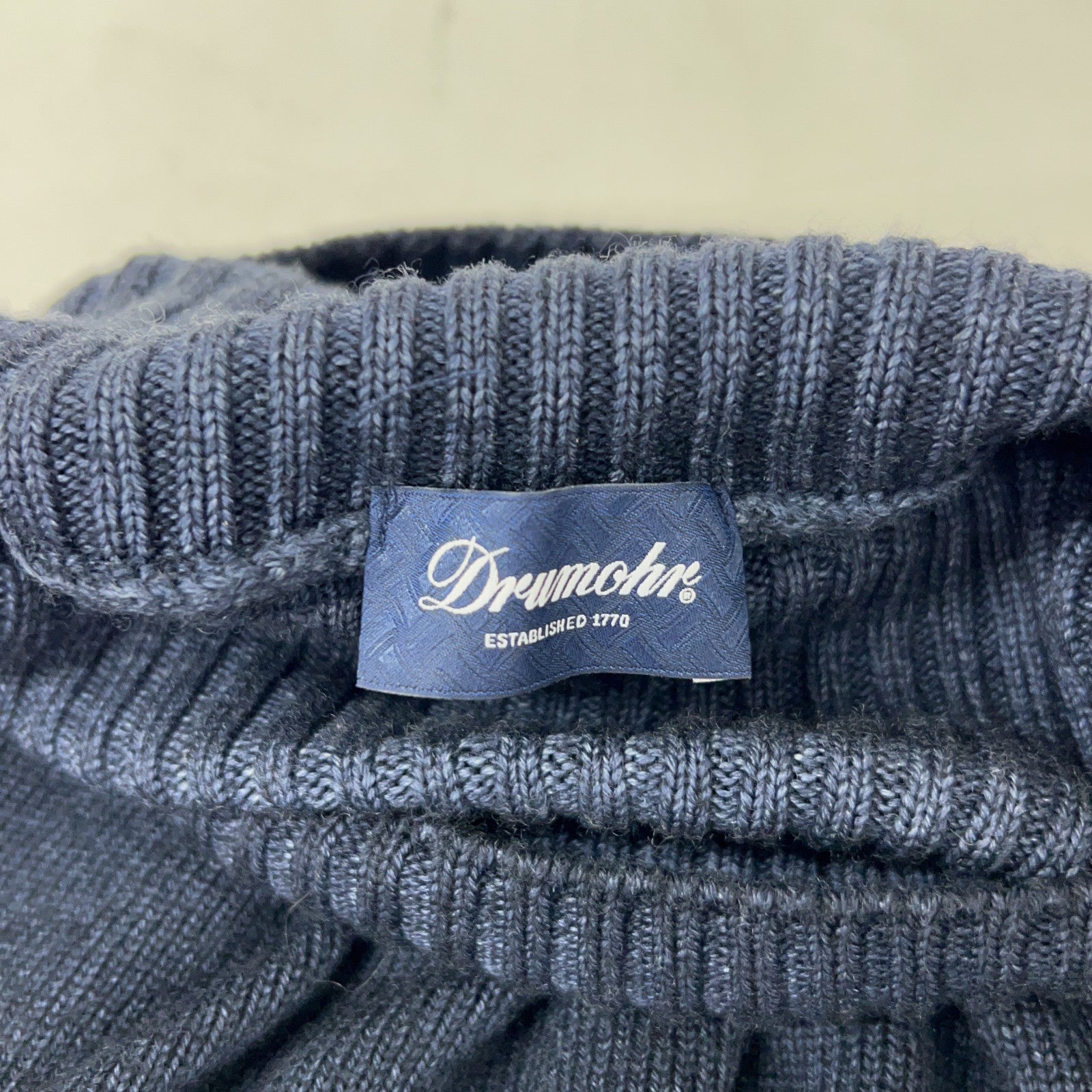 Drumohr ドルモア ネイビー エクストラファインメリノウール タートルネック ニット トップス