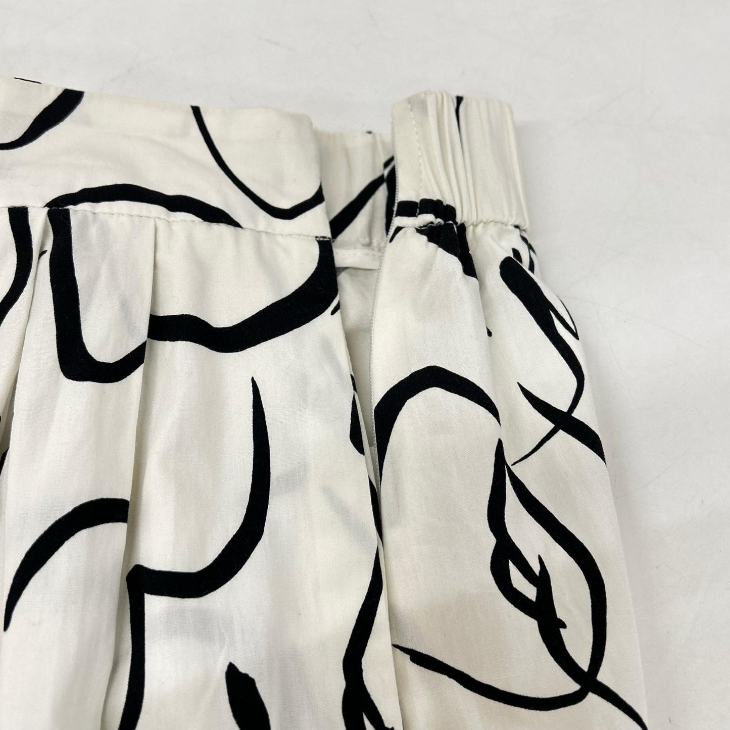 MYA22SS-SK01-1 ﾎﾜｲﾄ 総柄 PRINT DRAWSTRING SKIRT スカート S-M レディース