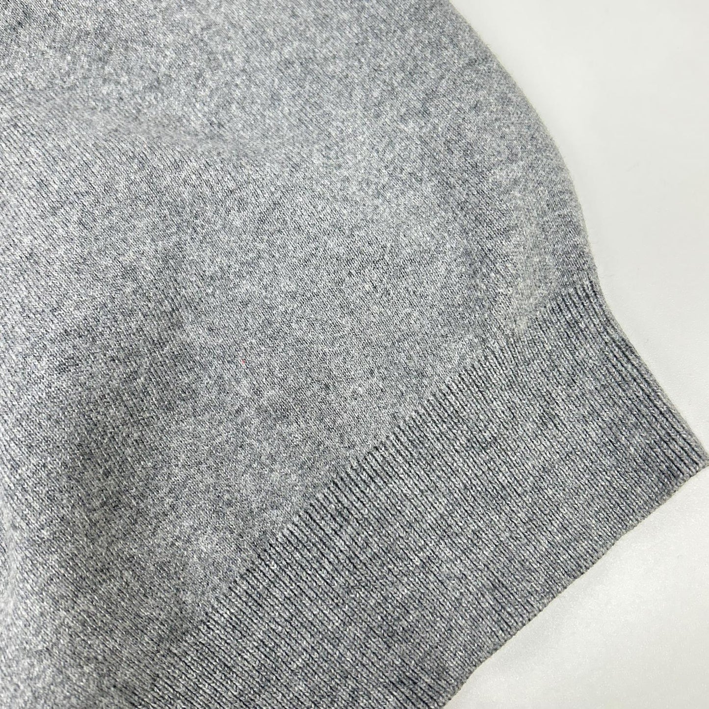 CABaN Gray Cotton x Cashmere Crew Neck Cardigan Top