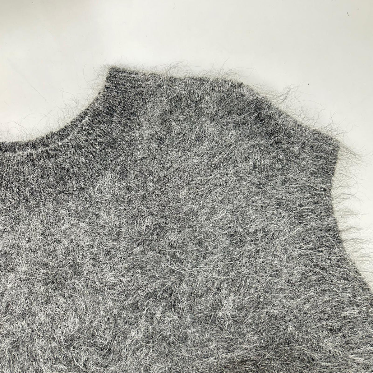 20AMSNI71 灰色 ALPACA VEST 女款 马甲 F
