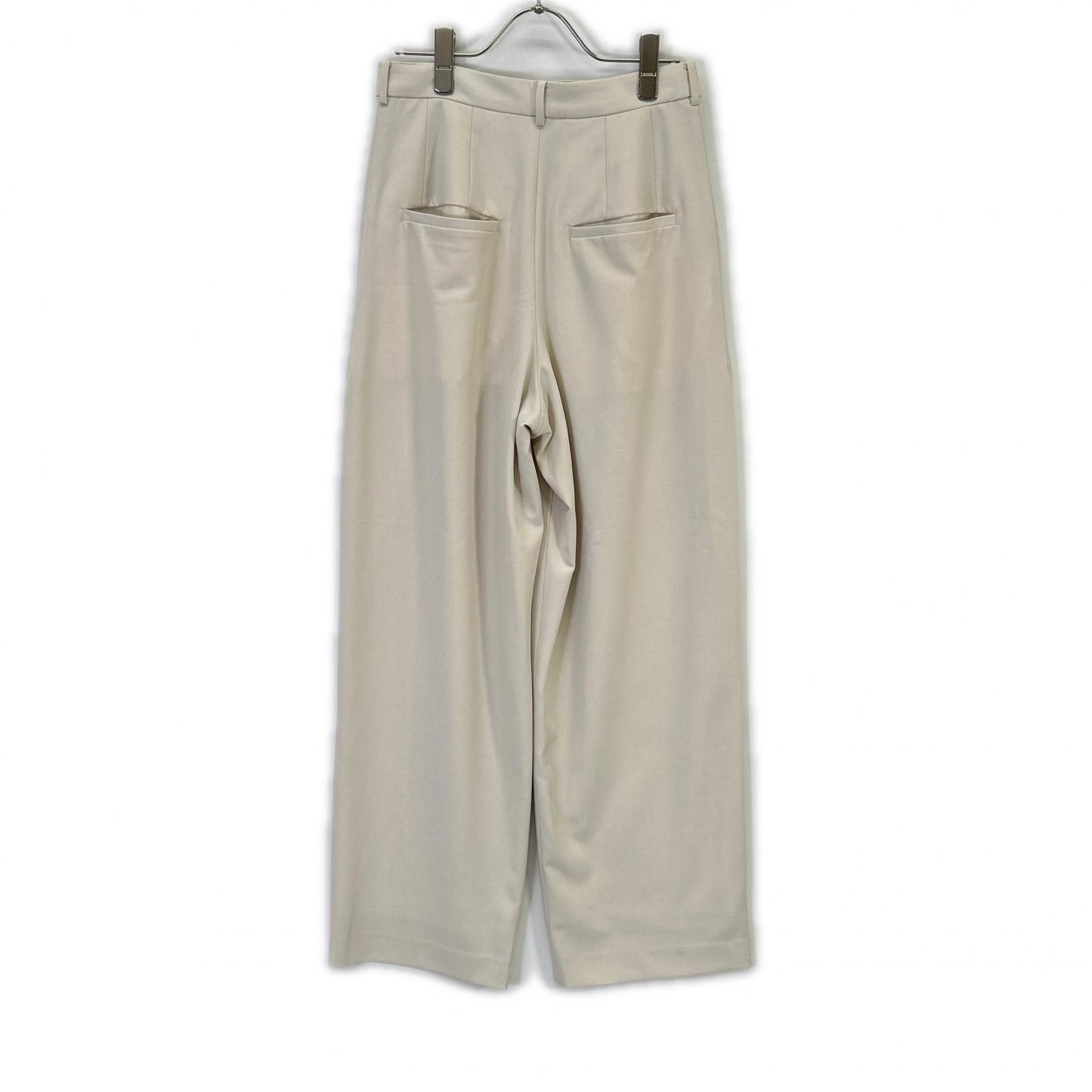 CLANE クラネ 19110-7202 25AW アイボリー BASIC TUCK PANTS ボトムス