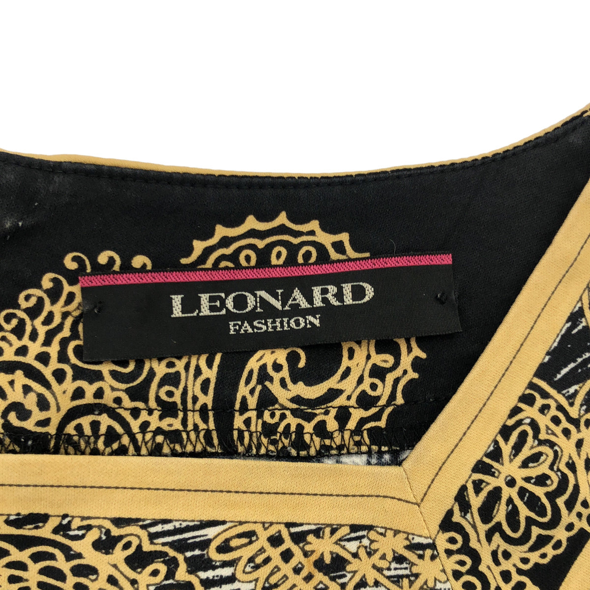 LEONARD レオナール 0399619 ブラック×ゴールド コットン ラインストーン ブラウス トップス