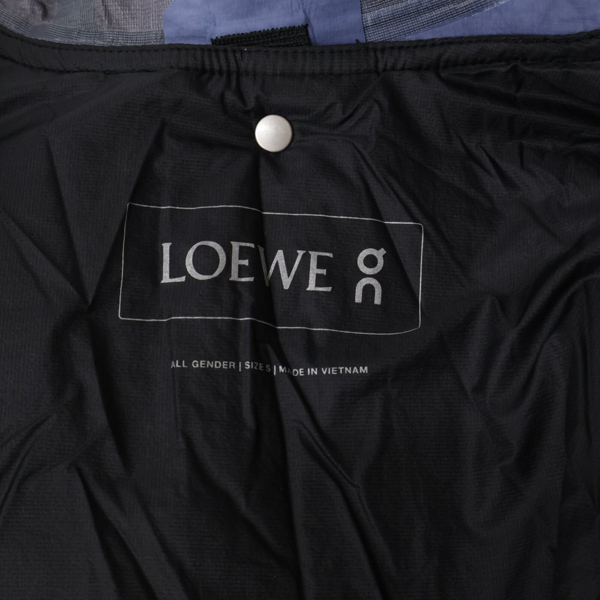 LOEWE Loewe × On Excellent Condition / Official Domestic H929Y02W19 Ultra Parka ON Technical Shell Nylon Coat