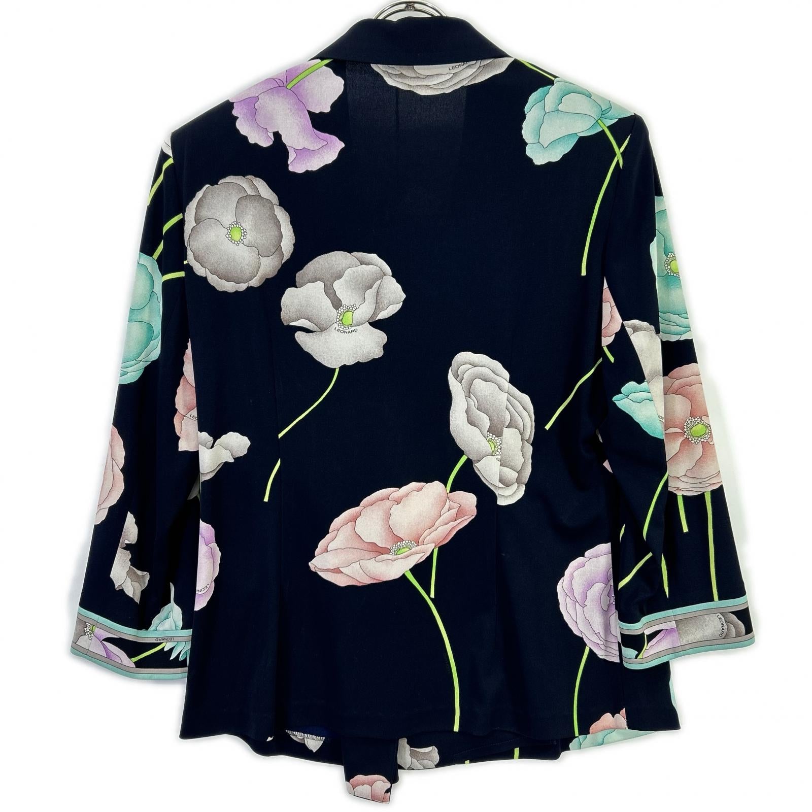 LEONARD レオナール 【FASHION】ネイビー カンカン素材 花柄総柄 トップス