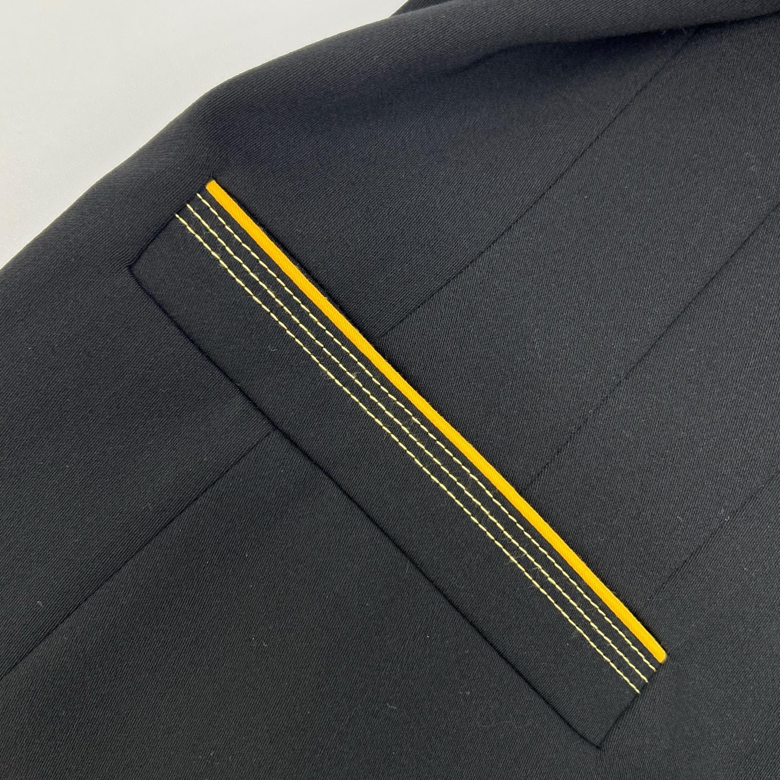ESCADA エスカーダ ブラック イエローパイピンング テーラードジャケット ジャケット