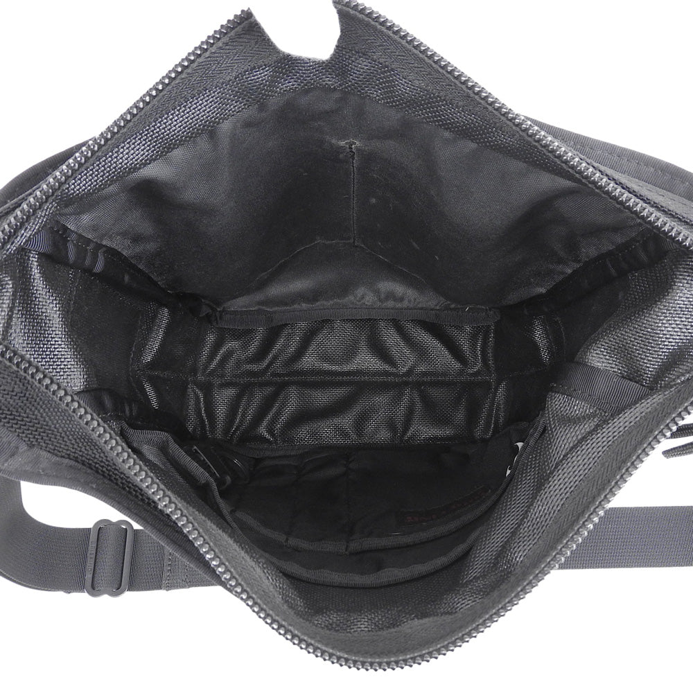 Briefing Progressive Tripper shoulder bag, excellent condition, men's black