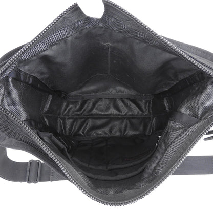 Briefing Progressive Tripper shoulder bag, excellent condition, men's black