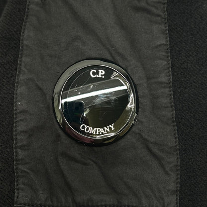 C.P.COMPANY シーピーカンパニー 19CMSS249A　25AW ブラック 裏起毛クルーネックスウェットシャツ トップス