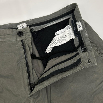 C.P.COMPANY シーピーカンパニー 9CMPA065A カーキ CARGO PT IN MICROPEPS PEACHED ボトムス