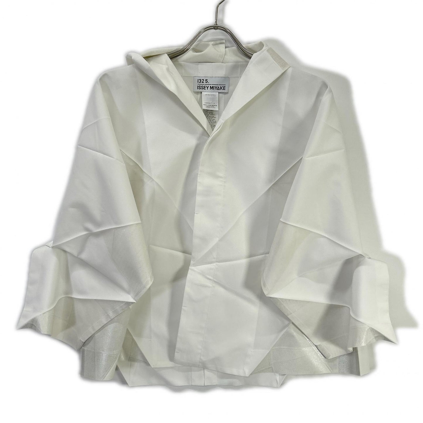 132 5. ISSEY MIYAKE 132 5. ISSEY MIYAKE IL38FD011 ホワイト 折り紙 ジャケット ジャケット