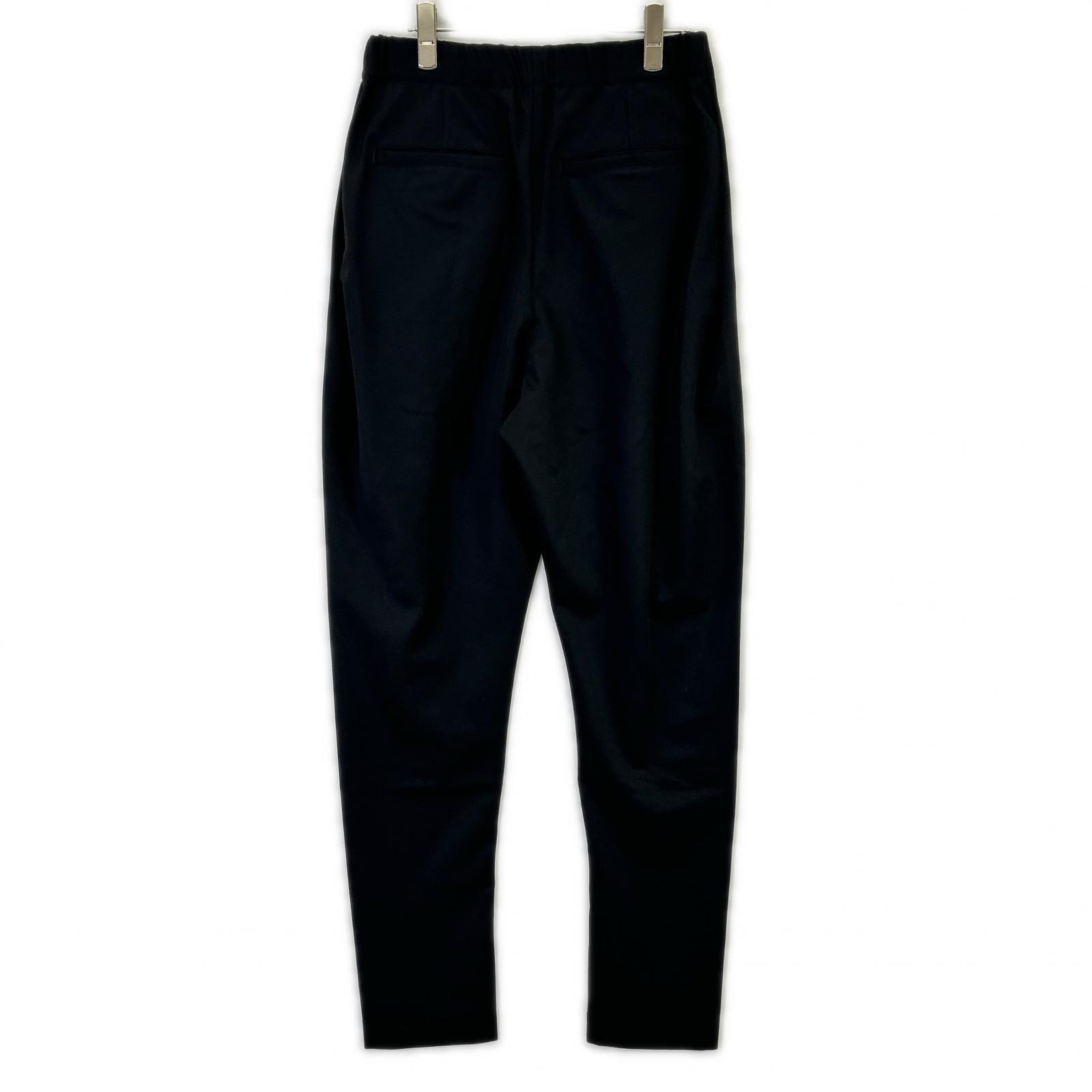 ISSEY MIYAKE イッセイミヤケ IL38FD011 ブラック ウール100 テーパードパンツ ボトムス