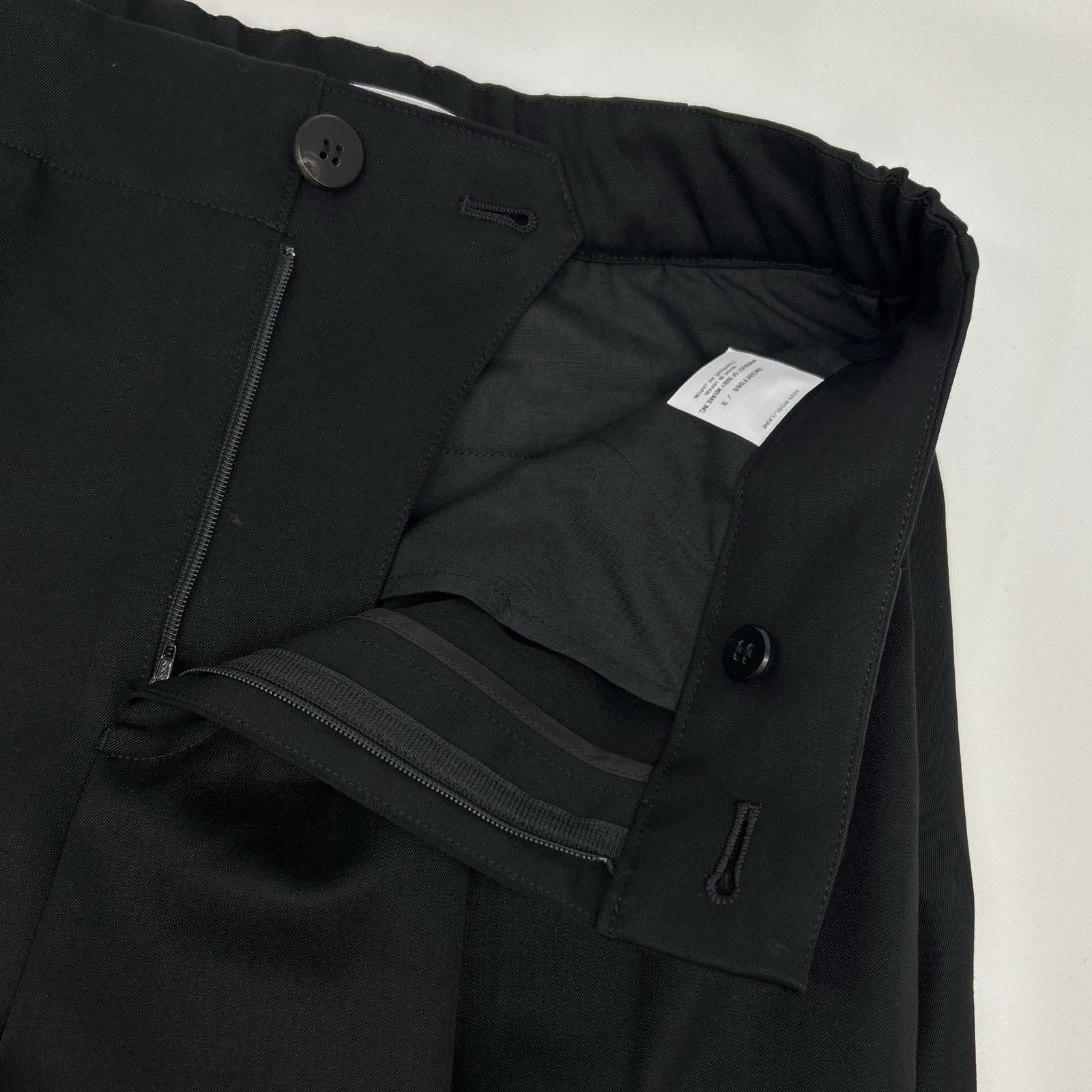 ISSEY MIYAKE イッセイミヤケ IL38FD011 ブラック ウール100 テーパードパンツ ボトムス