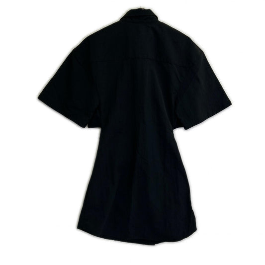 【SALE】 JACQUEMEUS ジャックムス ブラック La Montagne ナイロン 変形S/Sシャツ トップス