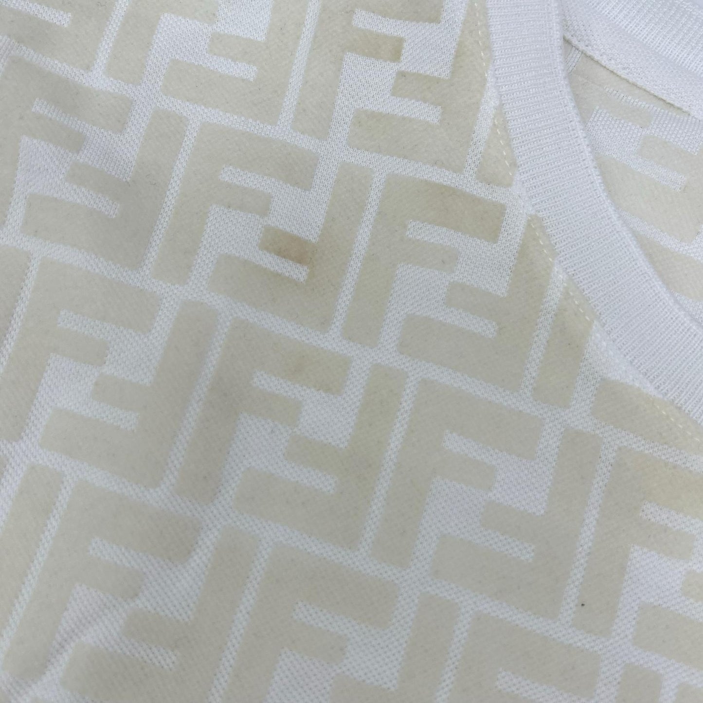 FENDI FY0936 A7D5 white Zucca all-over print T-shirt top