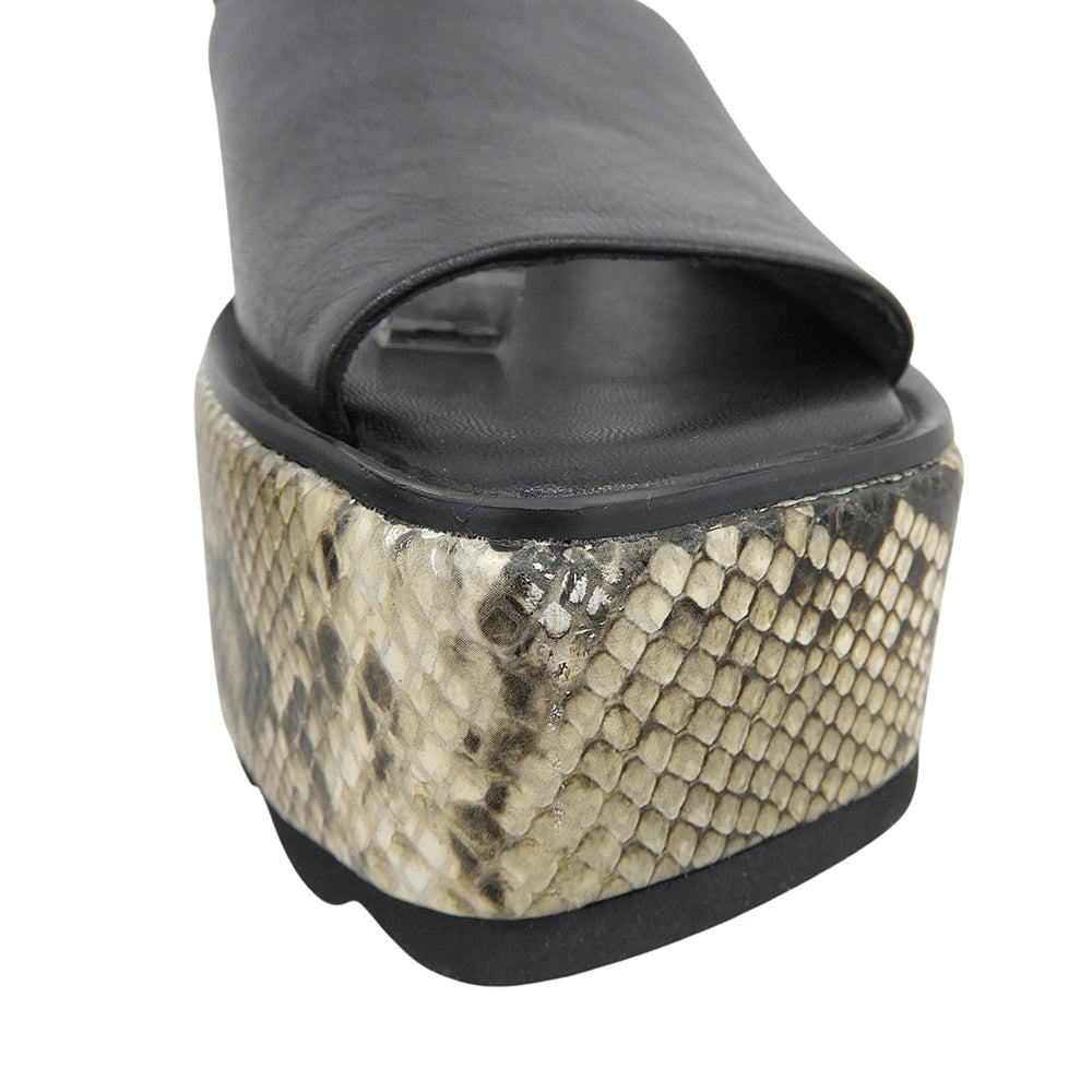 MANA Fine Condition Python-Design Platform Wedge Sandals Women's Black and Beige 39 522149 Shoes
