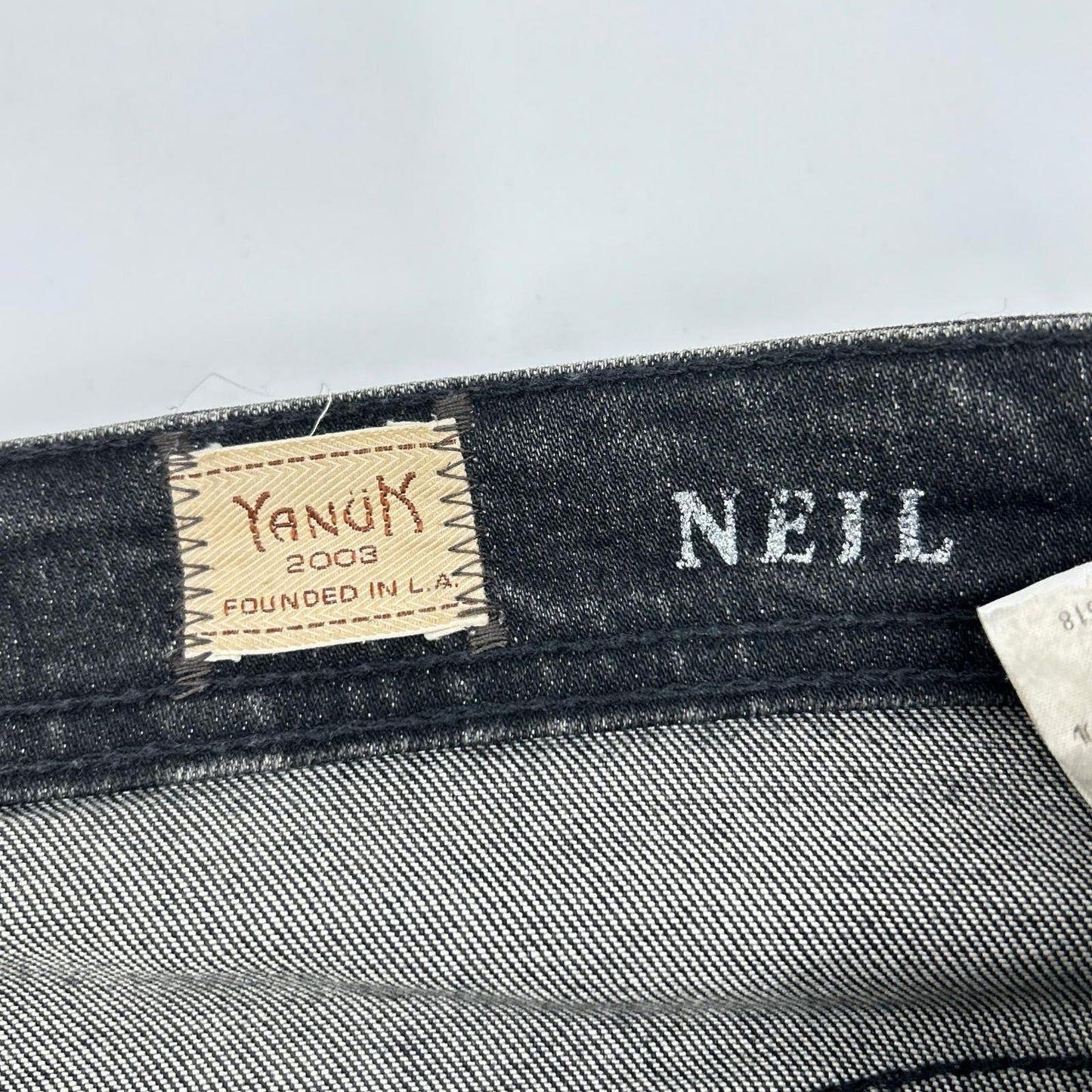 YANUK ヤヌーク 57213004 ブラック ニール ウォッシュ加工 ストレッチ タイトスリム デニムパンツ ボトムス