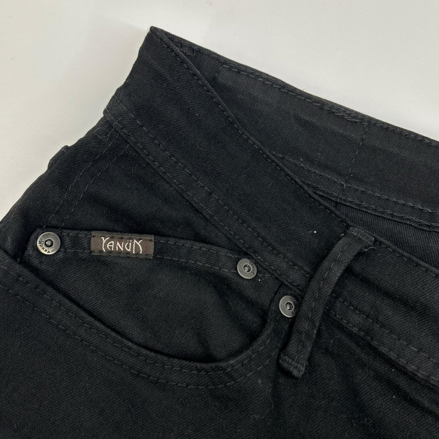 YANUK ヤヌーク 57243003 ブラックニール ストレッチ タイトスリム デニムパンツ ボトムス